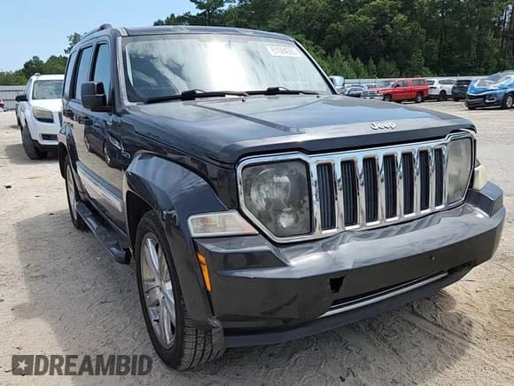 ✅ 2011 Jeep Liberty Sport Jet • VIN: 1J4PN2GK2BW591672 • Лот: 61924095. Опубликован ранее на Copart с пробегом 147 295 миль. Бесплатный доступ к архиву аукционных продаж из США и подробный отчёт об истории автомобиля на DreamBid. Изображение 13.