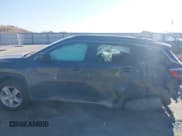 ✅ 2022 Jeep Compass Latitude • VIN: 3C4NJDBBXNT150894 • Lot: 43316566. Listed on IAAI with Not provided. Free auction sales archive from the USA and detailed vehicle history report at DreamBid. Image 13.