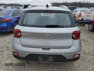 2020 Hyundai Venue SEL z VIN KMHRC8A38LU017580, wystawiony jako Copart lot #45120004 z przebiegiem 40 231 mil mil oraz . Historia ofert i sprzedaży dostępna na DreamBid. Obrazek 6.