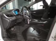 ✅ 2017 Chevrolet Volt LT • VIN: 1G1RA6S5XHU188894 • Lot: 82423064. Wystawiony na Copart z przebiegiem 112 754 mil. Bezpłatny archiwum sprzedaży aukcyjnych z USA i szczegółowy raport historii pojazdu na DreamBid. Zdjęcie 7.