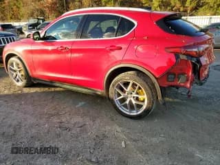 ✅ 2018 Alfa Romeo Stelvio Ti Lusso • VIN: ZASFAKRN0J7C28274 • Lot: 91464065. Wystawiony na Copart z przebiegiem 75 468 mil. Bezpłatny archiwum sprzedaży aukcyjnych z USA i szczegółowy raport historii pojazdu na DreamBid. Zdjęcie 2.