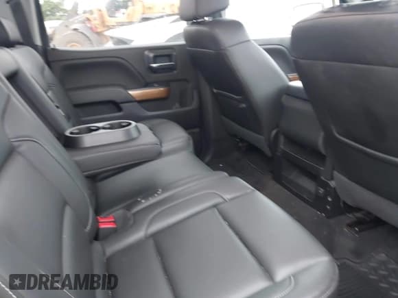 ✅ 2018 Chevrolet Silverado 1500 LTZ • VIN: 3GCUKSEC7JG357666 • Lot: 42190446. Wystawiony na IAAI z przebiegiem 100 326 mil. Bezpłatny archiwum sprzedaży aukcyjnych z USA i szczegółowy raport historii pojazdu na DreamBid. Zdjęcie 8.