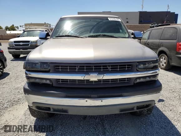 2001 Chevrolet Silverado 1500 LT z VIN 2GCEC19T711353292, wystawiony jako Copart lot #67295735 z przebiegiem Nie podano mil oraz Szkoda całkowita • Salvage title. Historia ofert i sprzedaży dostępna na DreamBid. Obrazek 5.