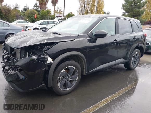 ✅ 2024 Nissan Rogue SV • VIN: 5N1BT3BA1RC752577 • Lot: 43700773. Listed on IAAI with 35,298 mi. Free auction sales archive from the USA and detailed vehicle history report at DreamBid. Image 17.