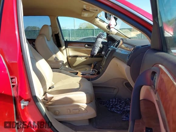 ✅ 2012 Buick Enclave Leather • VIN: 5GAKRCED0CJ209797 • Lot: 43525103. Wystawiony na IAAI z przebiegiem 194 047 mil. Bezpłatny archiwum sprzedaży aukcyjnych z USA i szczegółowy raport historii pojazdu na DreamBid. Zdjęcie 5.