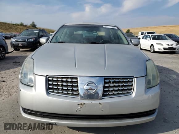 ✅ 2004 Nissan Maxima SL • VIN: 1N4BA41E74C842609 • Lot: 69113185. Wystawiony na Copart z przebiegiem 160 262 mil. Bezpłatny archiwum sprzedaży aukcyjnych z USA i szczegółowy raport historii pojazdu na DreamBid. Zdjęcie 5.