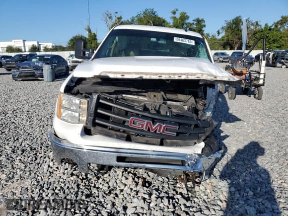 ✅ 2011 GMC Sierra 1500 SLE • VIN: 1GTR1VE08BZ183950 • Lot: 86483765. Wystawiony na Copart z przebiegiem Nie podano. Bezpłatny archiwum sprzedaży aukcyjnych z USA i szczegółowy raport historii pojazdu na DreamBid. Zdjęcie 5.