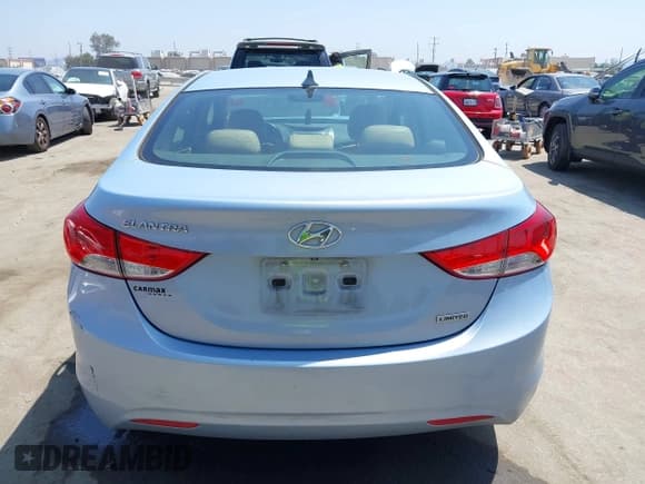 ✅ 2012 Hyundai Elantra Limited • VIN: KMHDH4AE5CU464938 • Lot: 42572413. Listed on IAAI with 181,076 mi. Free auction sales archive from the USA and detailed vehicle history report at DreamBid. Image 16.