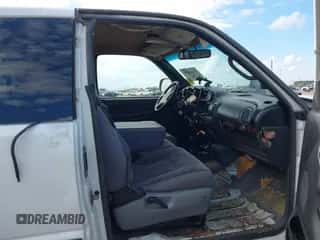 2001 Dodge 1500 z VIN 3B7HF13Z51G178145, wystawiony jako IAAI lot #43484185 z przebiegiem 200 784 mil mil oraz . Historia ofert i sprzedaży dostępna na DreamBid. Obrazek 5.