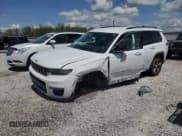 ✅ 2023 Jeep Grand Cherokee Limited • VIN: 1C4RJKBG4P8768666 • Lot: 54446925. Wystawiony na Copart z przebiegiem 22 209 mil. Bezpłatny archiwum sprzedaży aukcyjnych z USA i szczegółowy raport historii pojazdu na DreamBid. Zdjęcie 1.