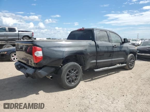 ✅ 2020 Toyota Tundra SR • VIN: 5TFRY5F10LX266837 • Lot: 82598605. Wystawiony na Copart z przebiegiem 84 938 mil. Bezpłatny archiwum sprzedaży aukcyjnych z USA i szczegółowy raport historii pojazdu na DreamBid. Zdjęcie 3.