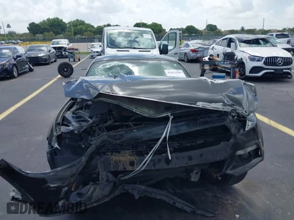 ✅ 2016 Ford Mustang EcoBoost • VIN: 1FA6P8TH8G5236307 • Lot: 42823503. Listed on IAAI with 140,028 mi. Free auction sales archive from the USA and detailed vehicle history report at DreamBid. Image 17.