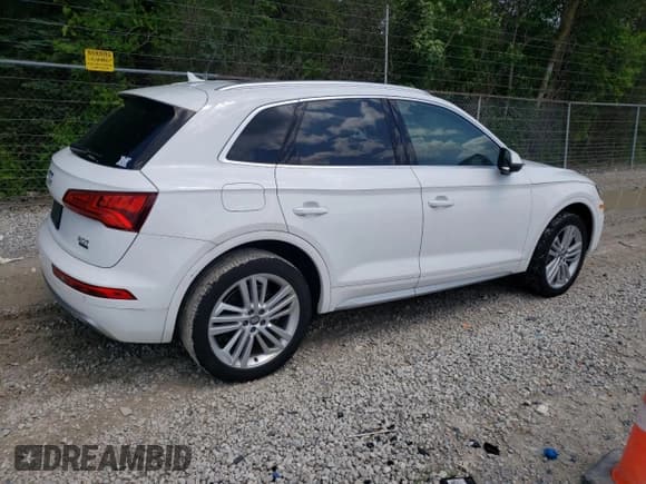 ✅ 2018 Audi Q5 Premium Plus • VIN: WA1BNAFY7J2241275 • Lot: 60296885. Listed on Copart with 47,345 mi. Free auction sales archive from the USA and detailed vehicle history report at DreamBid. Image 3.