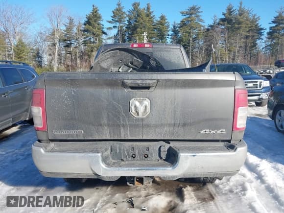 ✅ 2022 Ram 2500 Big Horn • VIN: 3C6UR5DJ8NG231908 • Лот: 41626205. Опубликован ранее на IAAI с пробегом 74 481 миль. Бесплатный доступ к архиву аукционных продаж из США и подробный отчёт об истории автомобиля на DreamBid. Изображение 16.