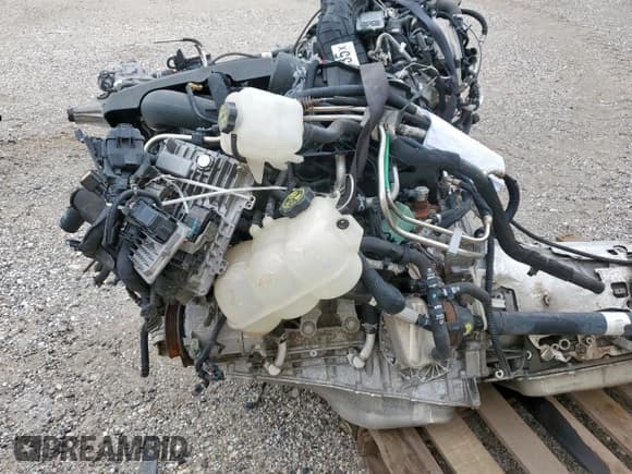 ✅ 2021 Chevrolet Silverado 1500 • VIN: ENGNE0NLY61384865 • Лот: 61384865. Опубликован ранее на Copart с пробегом Не указан. Бесплатный доступ к архиву аукционных продаж из США и подробный отчёт об истории автомобиля на DreamBid. Изображение 3.