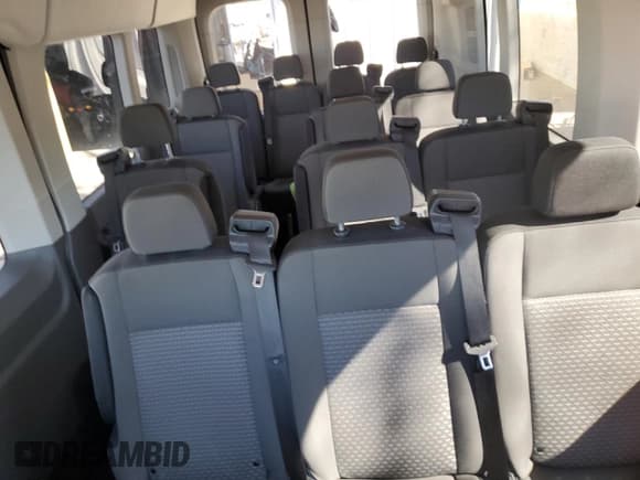 ✅ 2024 Ford Transit Passenger XL • VIN: 1FBAX2C86RKA48847 • Lot: 49549965. Listed on Copart with 25,803 mi. Free auction sales archive from the USA and detailed vehicle history report at DreamBid. Image 10.