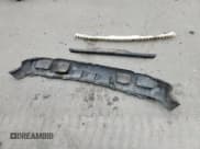 ✅ 2006 Chevrolet Silverado 2500HD Work Truck • VIN: 1GCHK29U46E171912 • Lot: 61402835. Wystawiony na Copart z przebiegiem Nie podano. Bezpłatny archiwum sprzedaży aukcyjnych z USA i szczegółowy raport historii pojazdu na DreamBid. Zdjęcie 12.