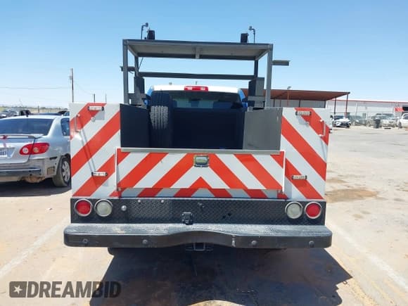 ✅ 2020 Ram 2500 Tradesman • VIN: 3C7WR4HJ3LG145556 • Lot: 42164787. Wystawiony na IAAI z przebiegiem 221 696 mil. Bezpłatny archiwum sprzedaży aukcyjnych z USA i szczegółowy raport historii pojazdu na DreamBid. Zdjęcie 16.