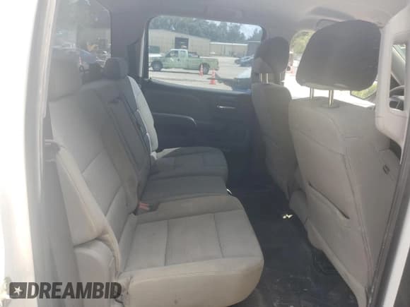 ✅ 2018 Chevrolet Silverado 1500 LS • VIN: 3GCUKNEC4JG116696 • Лот: 63833154. Опубликован ранее на Copart с пробегом 132 119 миль. Бесплатный доступ к архиву аукционных продаж из США и подробный отчёт об истории автомобиля на DreamBid. Изображение 10.