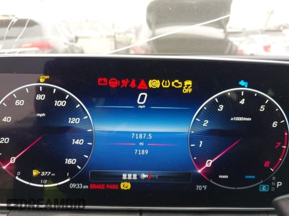 ✅ 2024 Mercedes-Benz C 300 • VIN: W1KAF4GB3RR177562 • Lot: 42986631. Wystawiony na IAAI z przebiegiem 7 189 mil. Bezpłatny archiwum sprzedaży aukcyjnych z USA i szczegółowy raport historii pojazdu na DreamBid. Zdjęcie 7.