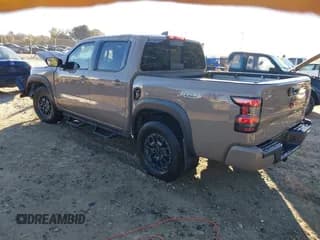 ✅ 2023 Nissan Frontier SV • VIN: 1N6ED1EK1PN672279 • Лот: 43437224. Опубликован ранее на IAAI с пробегом 22 978 миль. Бесплатный доступ к архиву аукционных продаж из США и подробный отчёт об истории автомобиля на DreamBid. Изображение 3.