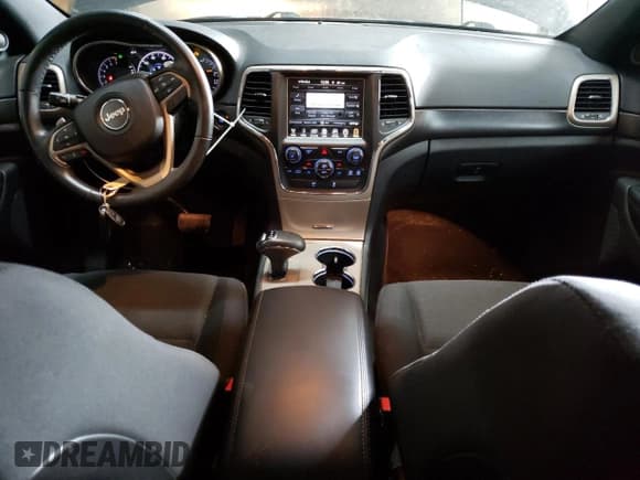 ✅ 2015 Jeep Grand Cherokee Laredo • VIN: 1C4RJFAG0FC142360 • Лот: 63558915. Опубликован ранее на Copart с пробегом 129 294 миль. Бесплатный доступ к архиву аукционных продаж из США и подробный отчёт об истории автомобиля на DreamBid. Изображение 8.