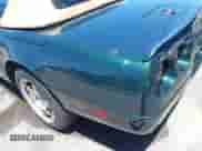 ✅ 1994 Chevrolet Corvette • VIN: 1G1YY32PXR5104737 • Lot: 42273777. Wystawiony na IAAI z przebiegiem 167 399 mil. Bezpłatny archiwum sprzedaży aukcyjnych z USA i szczegółowy raport historii pojazdu na DreamBid. Zdjęcie 6.