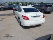 ✅ 2010 Nissan Maxima SV • VIN: 1N4AA5AP0AC833068 • Lot: 42306668. Wystawiony na IAAI z przebiegiem 175 567 mil. Bezpłatny archiwum sprzedaży aukcyjnych z USA i szczegółowy raport historii pojazdu na DreamBid. Zdjęcie 3.