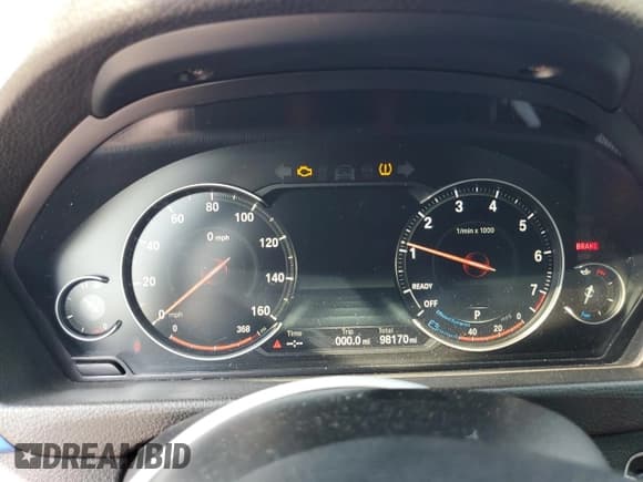 ✅ 2014 BMW 4 Series 435i • VIN: WBA3R1C55EK191942 • Lot: 68738725. Listed on Copart with 98,170 mi. Free auction sales archive from the USA and detailed vehicle history report at DreamBid. Image 9.