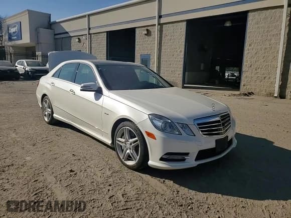 ✅ 2012 Mercedes-Benz E 550 Sport • VIN: WDDHF9BB7CA653434 • Lot: 46458925. Listed on Copart with 83,122 mi. Free auction sales archive from the USA and detailed vehicle history report at DreamBid. Image 11.