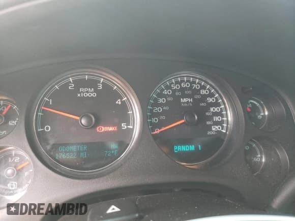 ✅ 2013 Chevrolet Silverado 2500HD LTZ • VIN: 1GC1KYE87DF169768 • Lot: 71650664. Wystawiony na Copart z przebiegiem 176 522 mil. Bezpłatny archiwum sprzedaży aukcyjnych z USA i szczegółowy raport historii pojazdu na DreamBid. Zdjęcie 9.