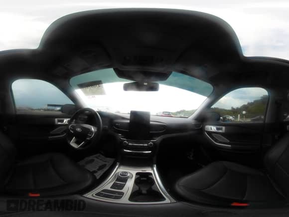 2022 Ford Explorer Limited z VIN 1FMSK7FH4NGC45449, wystawiony jako IAAI lot #43001617 z przebiegiem Nie podano mil oraz . Historia ofert i sprzedaży dostępna na DreamBid. Obrazek 20.