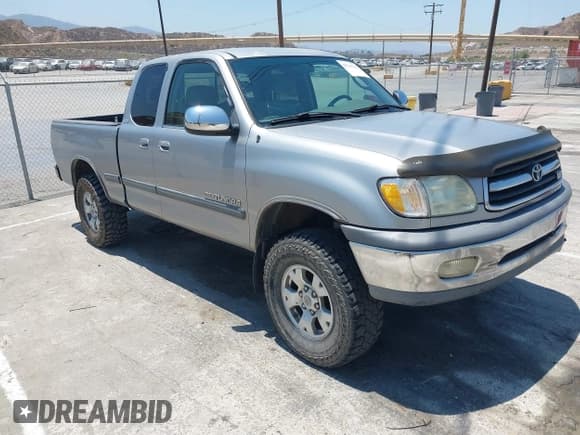 ✅ 2002 Toyota Tundra SR5 • VIN: 5TBBT44172S232887 • Lot: 42744646. Wystawiony na IAAI z przebiegiem 229 691 mil. Bezpłatny archiwum sprzedaży aukcyjnych z USA i szczegółowy raport historii pojazdu na DreamBid. Zdjęcie 1.