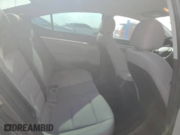 2019 Hyundai Elantra SE с VIN 5NPD74LF0KH456302, выставлен на аукционе Copart как лот 89522415 с пробегом 127 789 миль миль и Списание • Salvage title. История ставок и продаж доступна на DreamBid. Изображение 10.