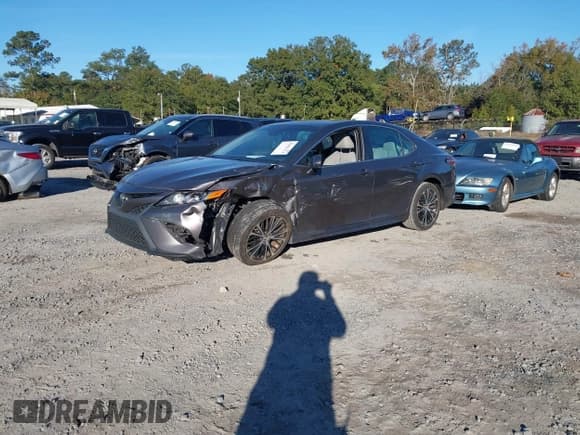 ✅ 2019 Toyota Camry SE • VIN: 4T1B11HK5KU745027 • Лот: 43601574. Опубликован ранее на IAAI с пробегом 97 331 миль. Бесплатный доступ к архиву аукционных продаж из США и подробный отчёт об истории автомобиля на DreamBid. Изображение 17.