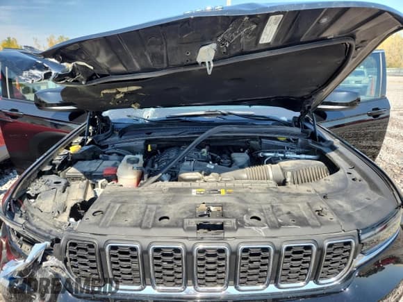 ✅ 2022 Jeep Grand Cherokee Altitude • VIN: 1C4RJKAG7N8627640 • Лот: 80705795. Опубликован ранее на Copart с пробегом 56 207 миль. Бесплатный доступ к архиву аукционных продаж из США и подробный отчёт об истории автомобиля на DreamBid. Изображение 12.