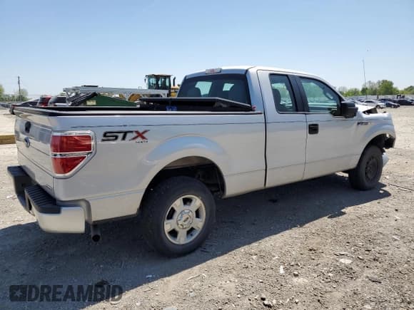 ✅ 2014 Ford F-150 XL • VIN: 1FTEX1EM4EKF34455 • Lot: 56291595. Listed on Copart with 161,922 mi. Free auction sales archive from the USA and detailed vehicle history report at DreamBid. Image 3.