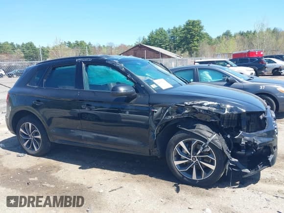 ✅ 2024 Audi Q5 S line Premium • VIN: WA1GAAFY7R2118282 • Лот: 42062269. Опубликован ранее на IAAI с пробегом 17 652 миль. Бесплатный доступ к архиву аукционных продаж из США и подробный отчёт об истории автомобиля на DreamBid. Изображение 13.