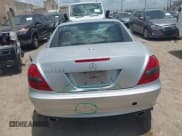 ✅ 2008 Mercedes-Benz SLK 350 • VIN: WDBWK56F28F179467 • Lot: 42385817. Listed on IAAI with 135,581 mi. Free auction sales archive from the USA and detailed vehicle history report at DreamBid. Image 16.