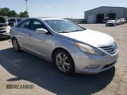 ✅ 2011 Hyundai Sonata SE • VIN: 5NPEC4AC2BH116092 • Lot: 66282124. Listed on Copart with 171,545 mi. Free auction sales archive from the USA and detailed vehicle history report at DreamBid. Image 4.