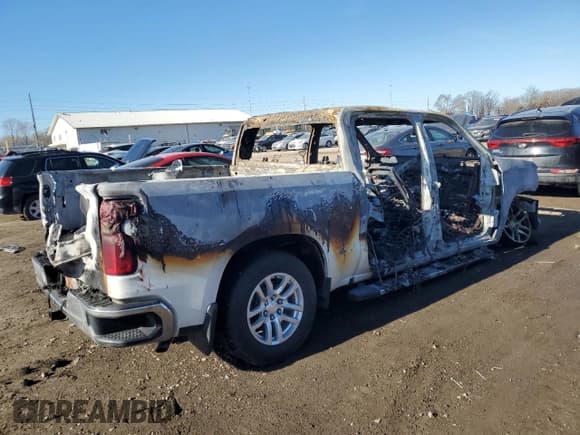 ✅ 2020 Chevrolet Silverado 1500 LTZ • VIN: 3GCUYGEDXLG300904 • Lot: 43413684. Wystawiony na Copart z przebiegiem Nie podano. Bezpłatny archiwum sprzedaży aukcyjnych z USA i szczegółowy raport historii pojazdu na DreamBid. Zdjęcie 3.