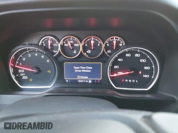 ✅ 2020 Chevrolet Silverado 1500 RST • VIN: 3GCUYEED0LG171902 • Lot: 42524437. Wystawiony na IAAI z przebiegiem 183 017 mil. Bezpłatny archiwum sprzedaży aukcyjnych z USA i szczegółowy raport historii pojazdu na DreamBid. Zdjęcie 7.