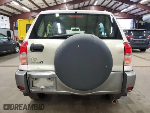 ✅ 2002 Toyota RAV4 • VIN: JTEHH20V126061694 • Лот: 82027185. Опубликован ранее на Copart с пробегом 109 170 миль. Бесплатный доступ к архиву аукционных продаж из США и подробный отчёт об истории автомобиля на DreamBid. Изображение 6.