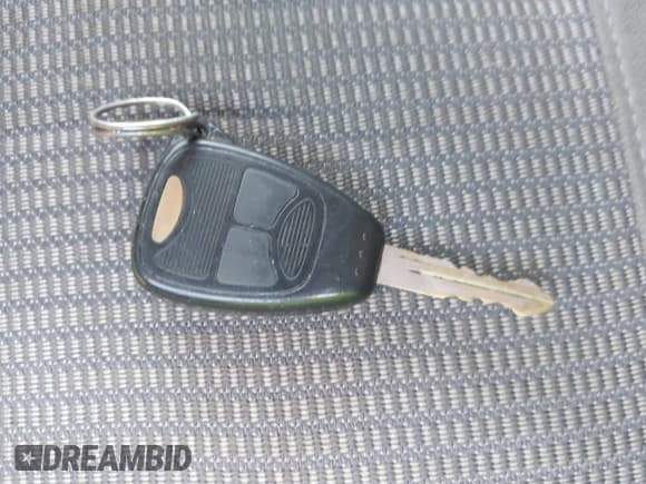 ✅ 2007 Dodge 2500 SLT • VIN: 3D7KS29C87G725370 • Лот: 41598244. Опубликован ранее на IAAI с пробегом 228 118 миль. Бесплатный доступ к архиву аукционных продаж из США и подробный отчёт об истории автомобиля на DreamBid. Изображение 11.