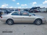 ✅ 2000 Acura TL • VIN: 19UUA5660YA034387 • Lot: 42993062. Listed on IAAI with 210,103 mi. Free auction sales archive from the USA and detailed vehicle history report at DreamBid. Image 13.