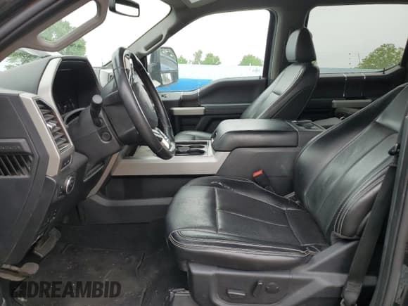 ✅ 2021 Ford F-350 XL • VIN: 1FT8W3BT7MED70199 • Lot: 55344855. Wystawiony na Copart z przebiegiem 175 873 mil. Bezpłatny archiwum sprzedaży aukcyjnych z USA i szczegółowy raport historii pojazdu na DreamBid. Zdjęcie 7.