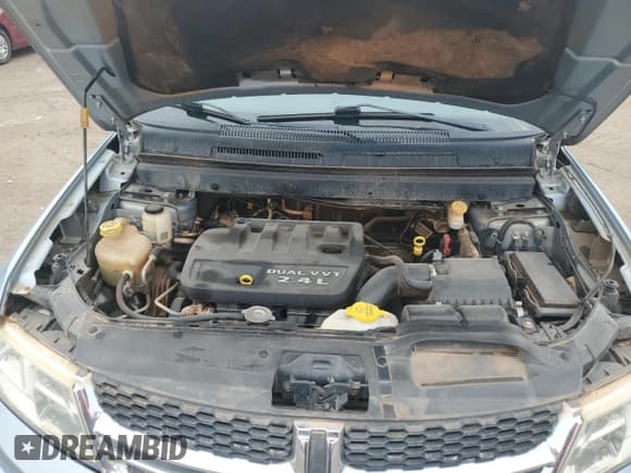 ✅ 2013 Dodge Journey SE • VIN: 3C4PDCAB2DT558560 • Lot: 70747635. Wystawiony na Copart z przebiegiem 206 550 mil. Bezpłatny archiwum sprzedaży aukcyjnych z USA i szczegółowy raport historii pojazdu na DreamBid. Zdjęcie 12.