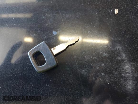 ✅ 1991 Isuzu Trooper • VIN: JACCH58R8M7902476 • Lot: 41893980. Listed on IAAI with 169,269 mi. Free auction sales archive from the USA and detailed vehicle history report at DreamBid. Image 11.