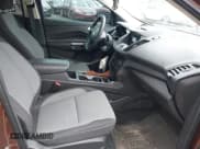 ✅ 2017 Ford Escape SE • VIN: 1FMCU9GD7HUD95311 • Lot: 42685526. Listed on IAAI with 95,785 mi. Free auction sales archive from the USA and detailed vehicle history report at DreamBid. Image 5.