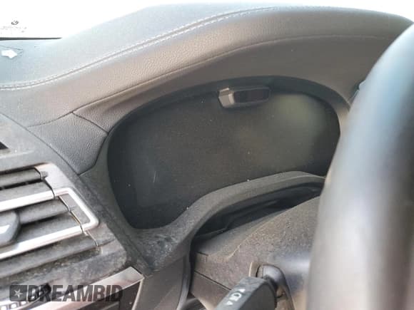 ✅ 2022 BMW X3 M • VIN: 5YM13EC06N9M29934 • Lot: 75519544. Wystawiony na Copart z przebiegiem Nie podano. Bezpłatny archiwum sprzedaży aukcyjnych z USA i szczegółowy raport historii pojazdu na DreamBid. Zdjęcie 9.